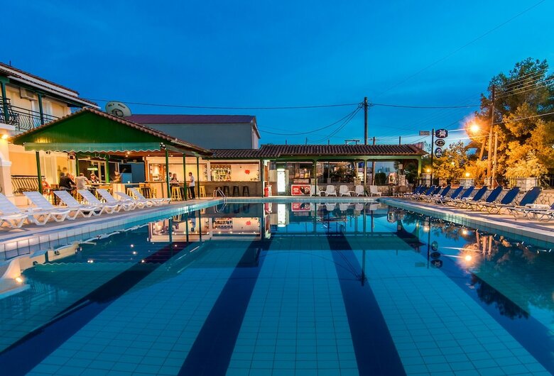 Apartamento Perkes Hotel