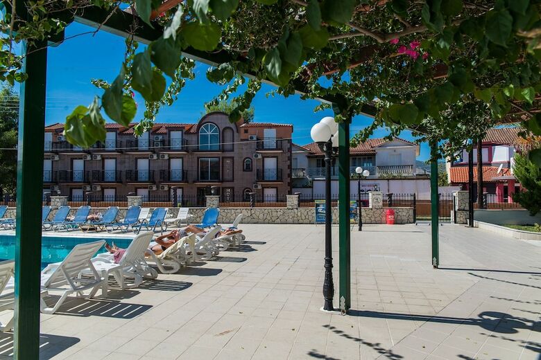 Apartamento Perkes Hotel