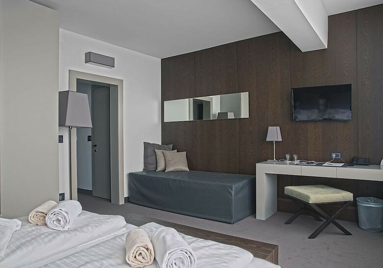 Hotel & Spa Wulfenia K�rnten
