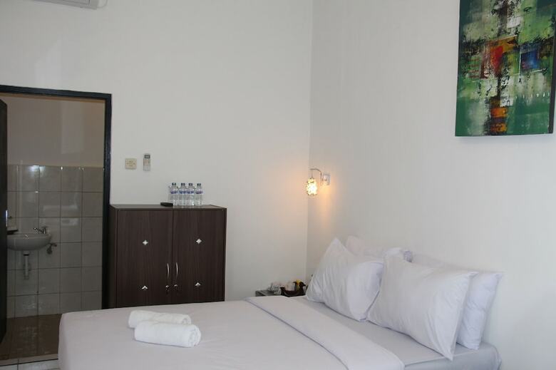 Hotel Rabasta Kuta Residence
