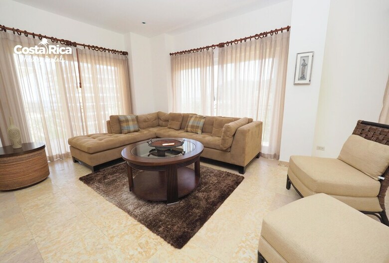 Acqua Residences
