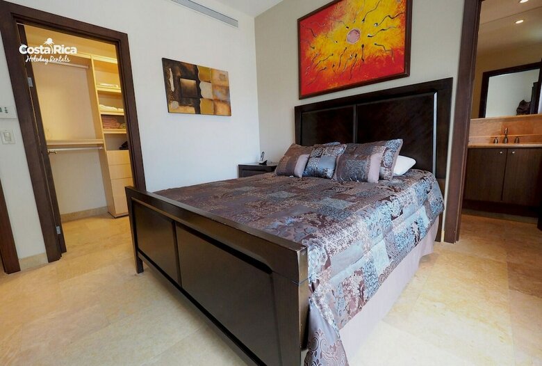 Acqua Residences