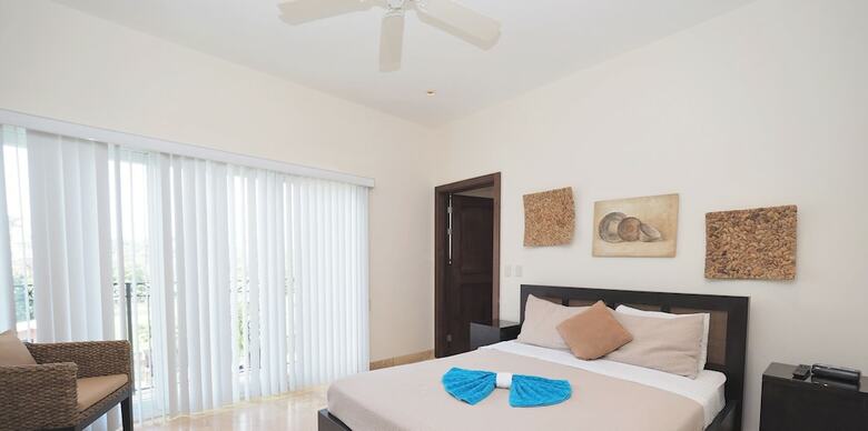 Acqua Residences