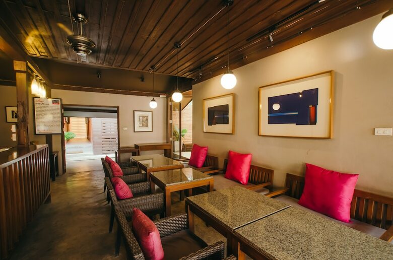 Lilu Hotel
