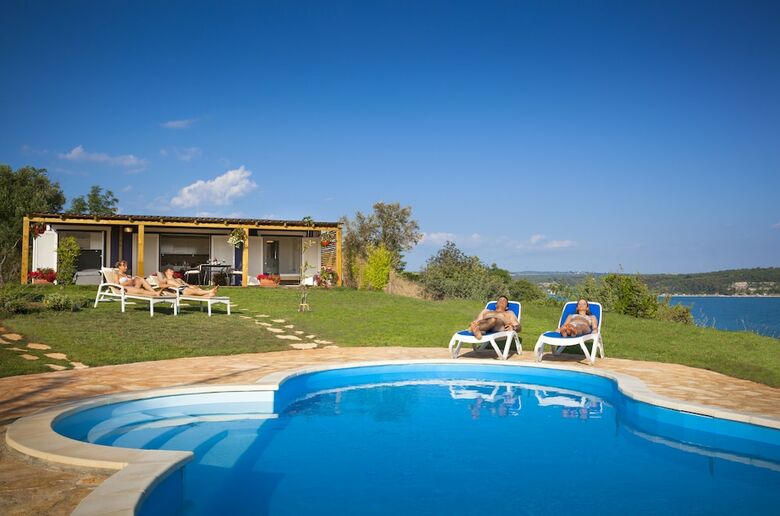 Apartamentos Bella Vista Homes