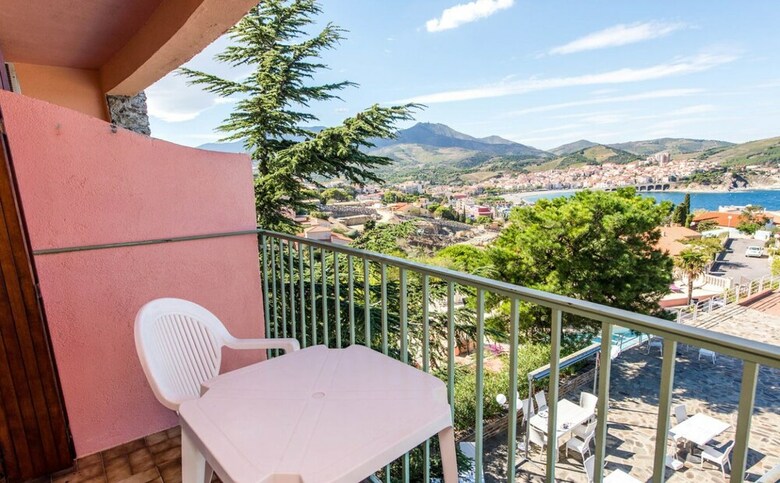 Hotel H�tel Le Catalan Restaurant Le Miradou
