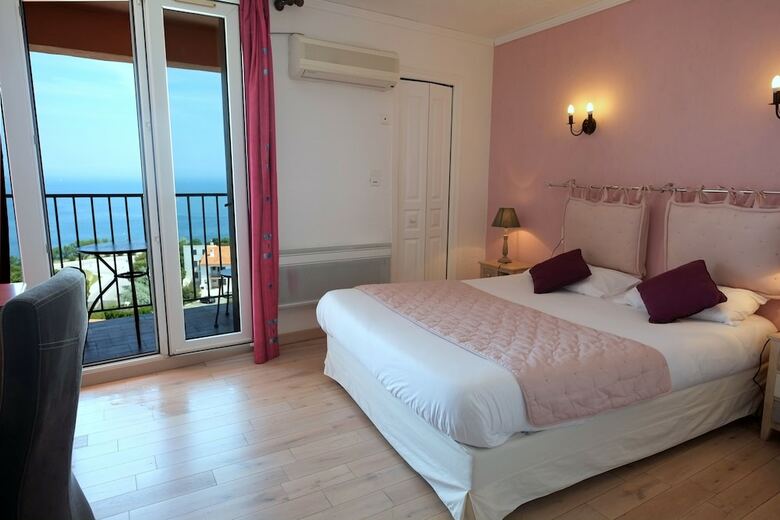 Hotel H�tel Le Catalan Restaurant Le Miradou