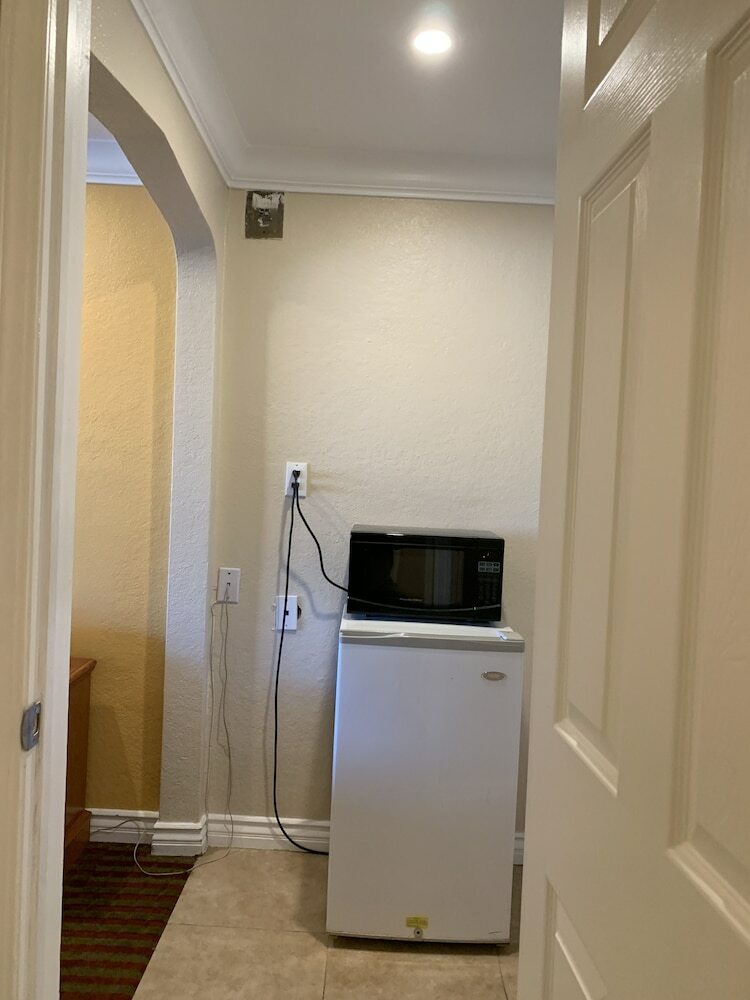 A-1 Budget Motel