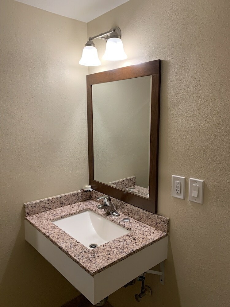 A-1 Budget Motel