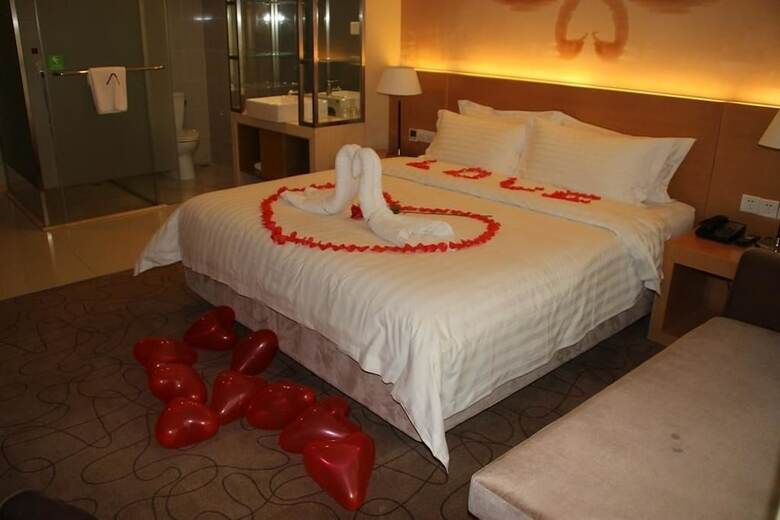 Metropolo Jinjiang Hotels Erqi Wanda Plaza
