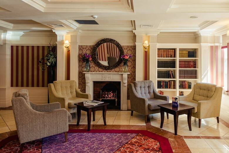 Carnegie Court Hotel
