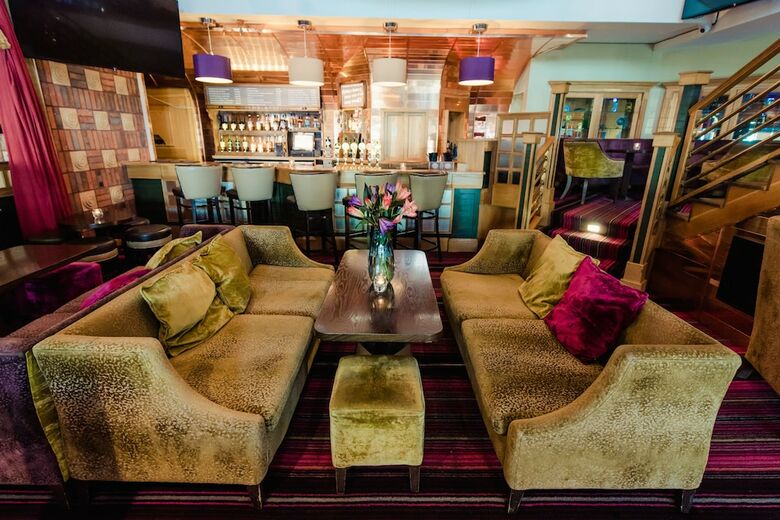 Carnegie Court Hotel
