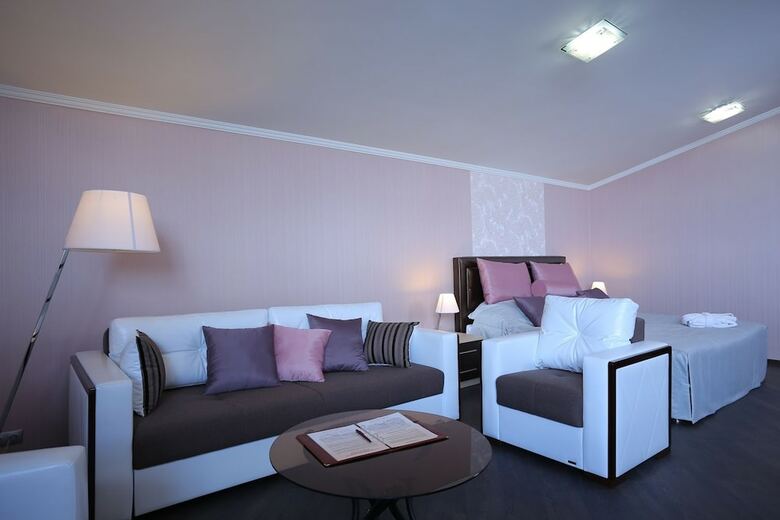Lubim Hotel