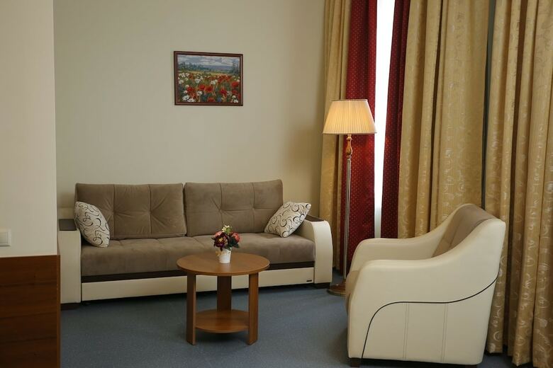Lubim Hotel