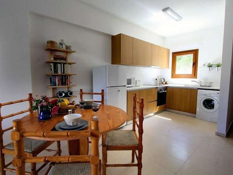 Skeleas Pissouri Apartments