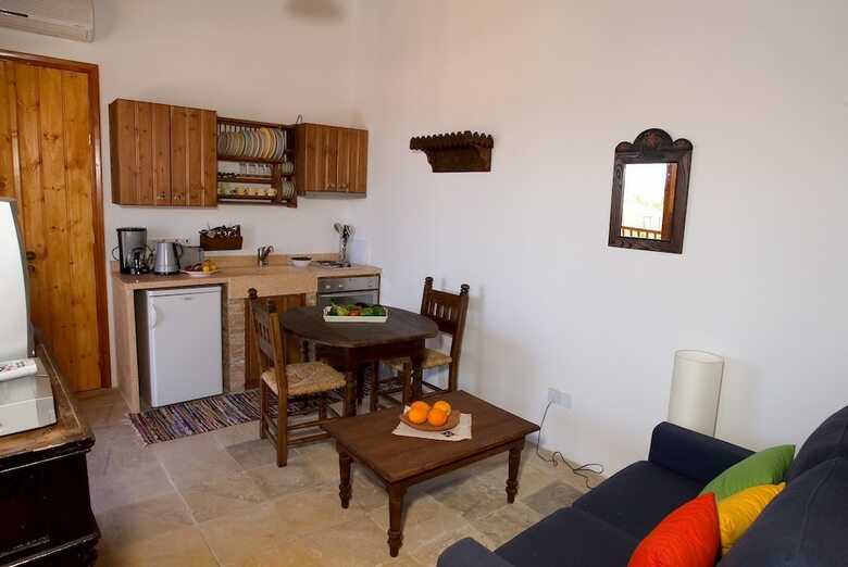 Apartamento Eveleos Country House