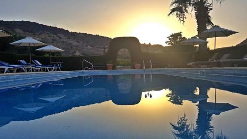 Ampelokipi Holiday Apartments