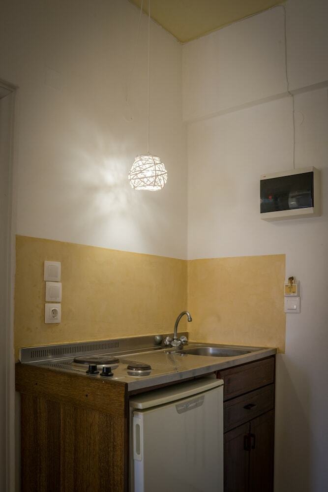 Aparthotel Family House Studios
