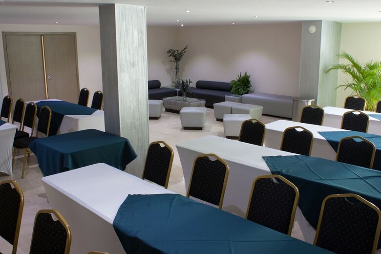 Hotel Washington Plaza By Sercotel