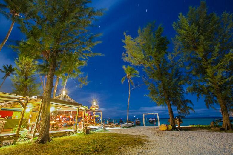 Hotel Salisa Resort