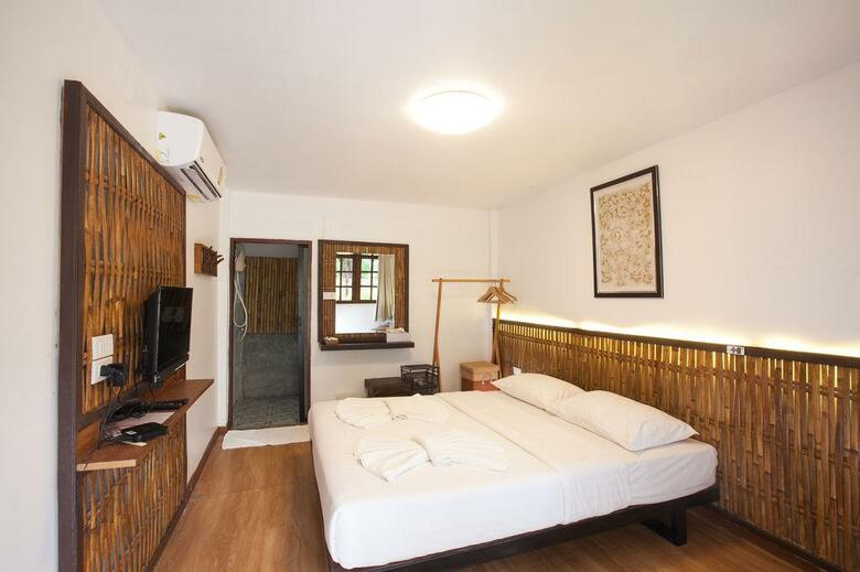 Hotel Salisa Resort