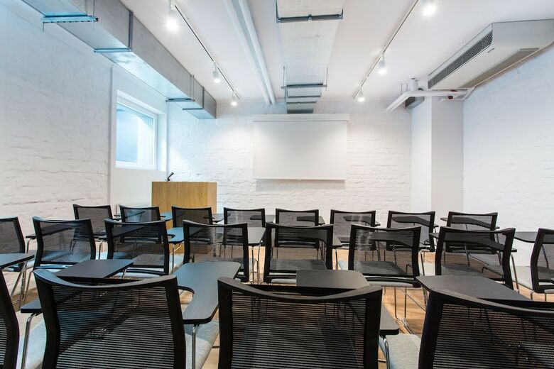 Smart Hotel Garnizon
