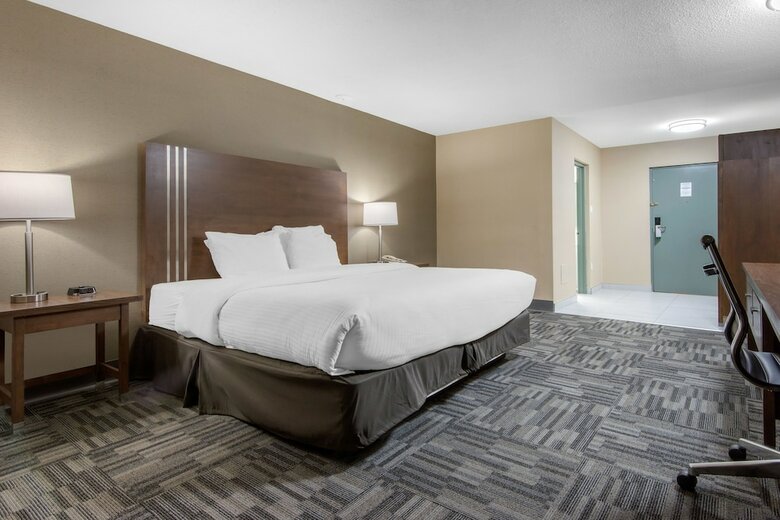 Hotel Quality Inn & Conference Centre
