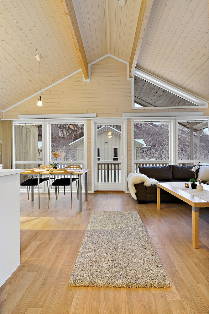 Troms� Lodge & Camping