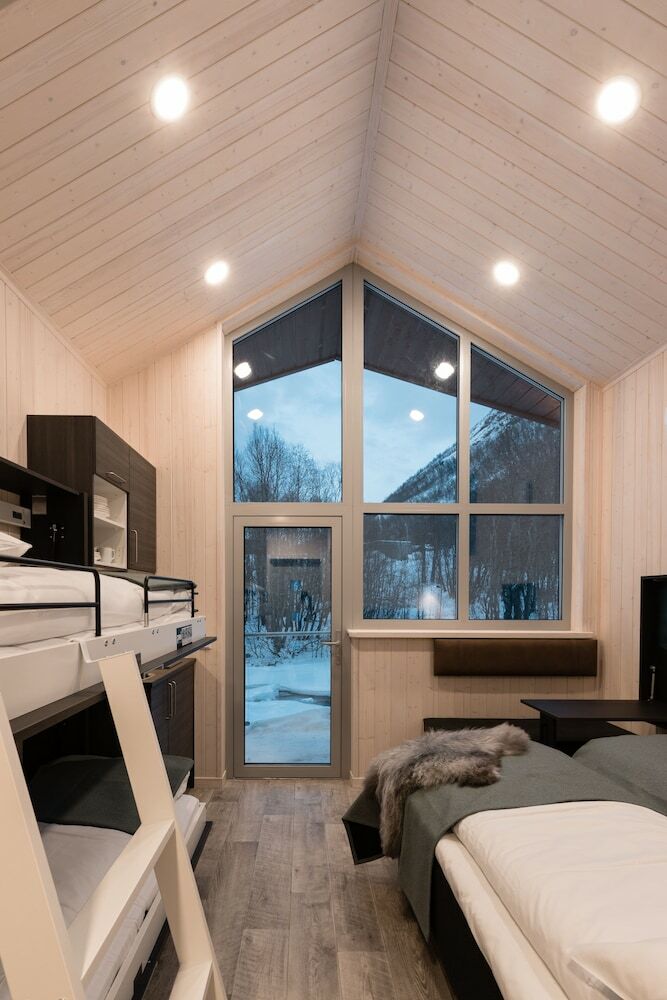Troms� Lodge & Camping