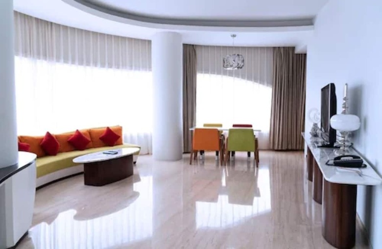 Sensa Hotel