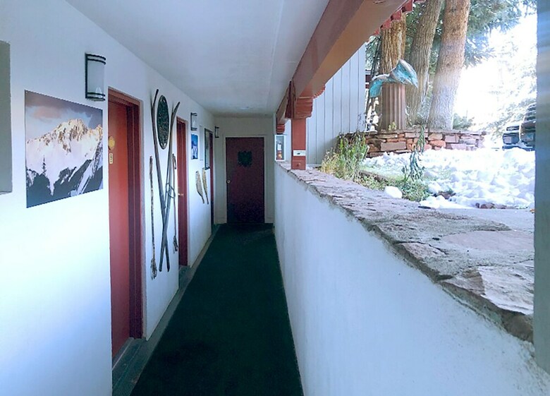 Hotel Tyrolean Lodge