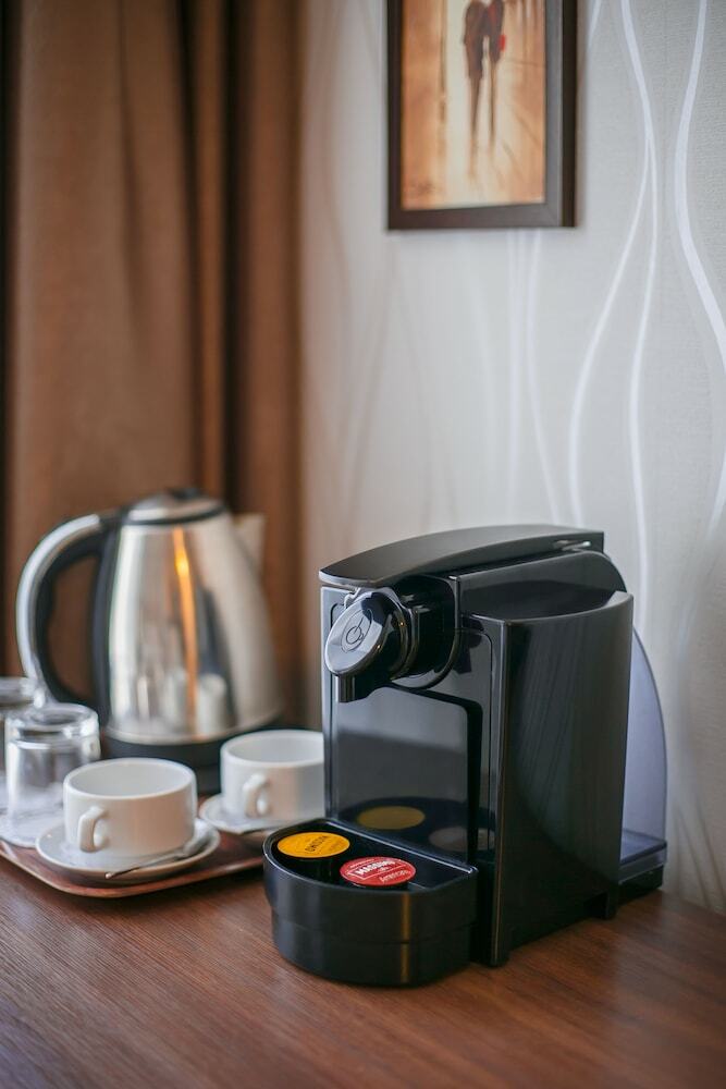 Premier Hotel Abri