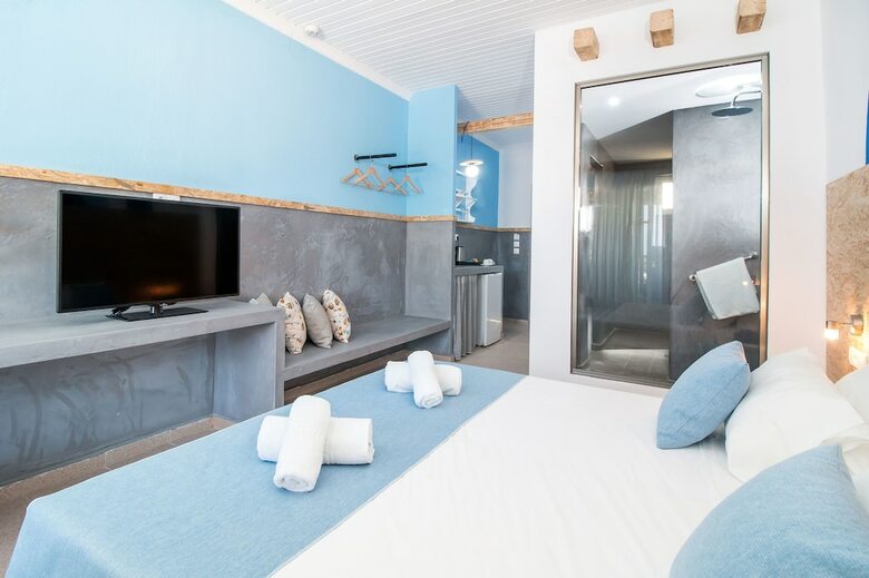 Hotel Tinas Plus - Ex Tinas Studios