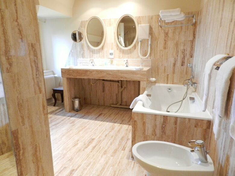 Hotel Le Manoir Des Impressionnistes H�tel, Restaurant & Spa