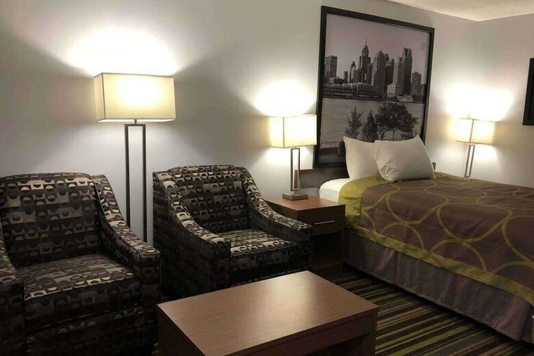 Motel Super 8 By Wyndham Windsor/dougall