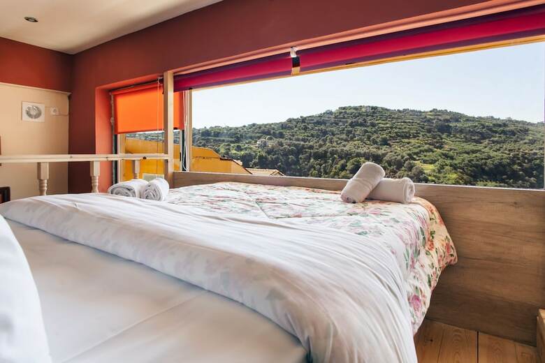 Aparthotel Estate Kares