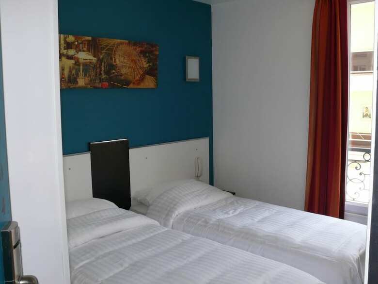 Hotel Royal Wagram