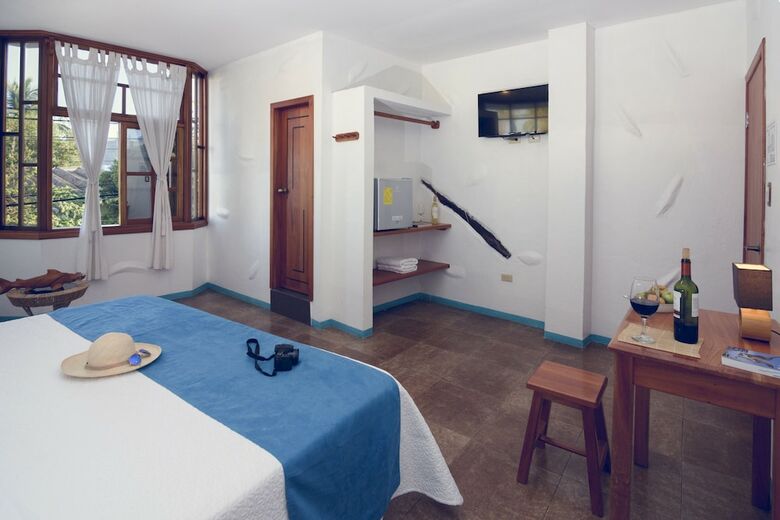 Hotel Galapagos Native