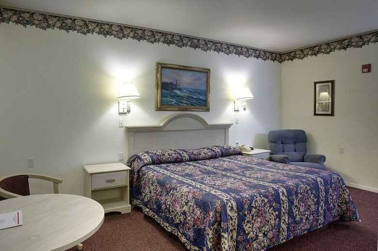 Hotel Lighthouse Inn