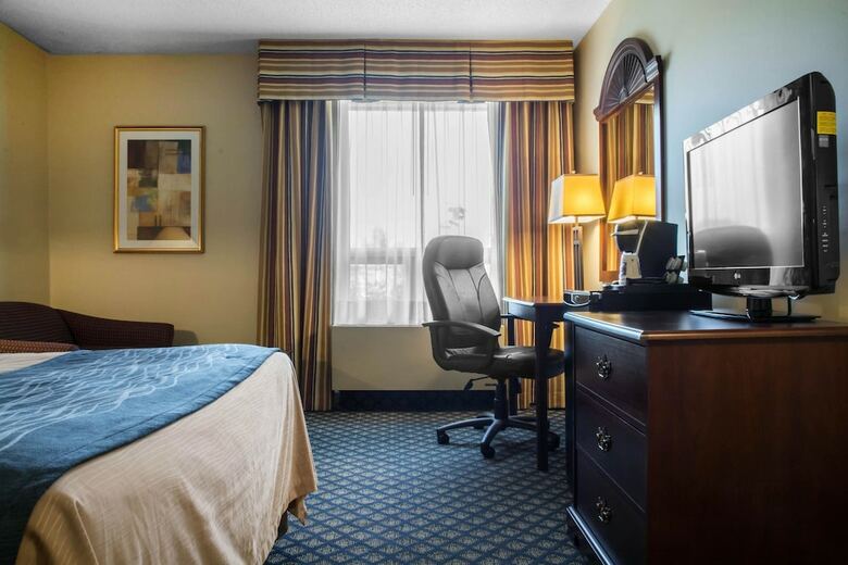 Hotel Comfort Inn And Suites Ingersoll
