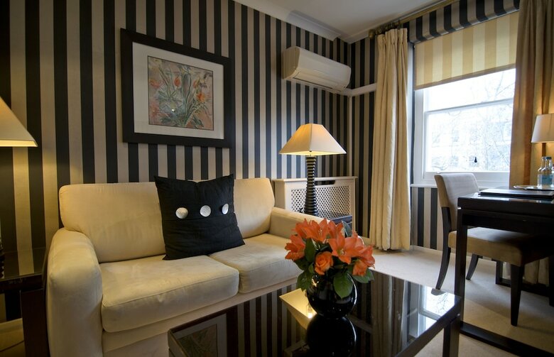 Beaufort Hotel