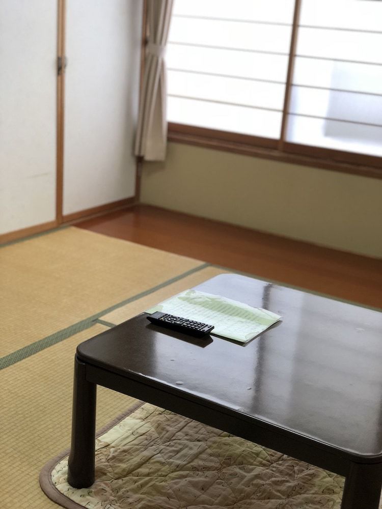 Kusatsu Onsen Pension Mitomo