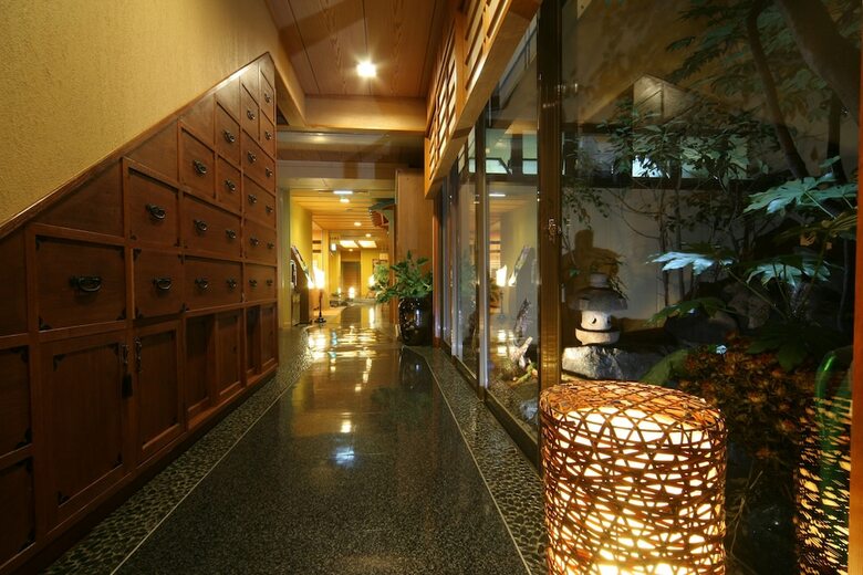 Oiwakeya Ryokan
