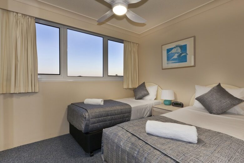 Apartamentos Meridian Tower