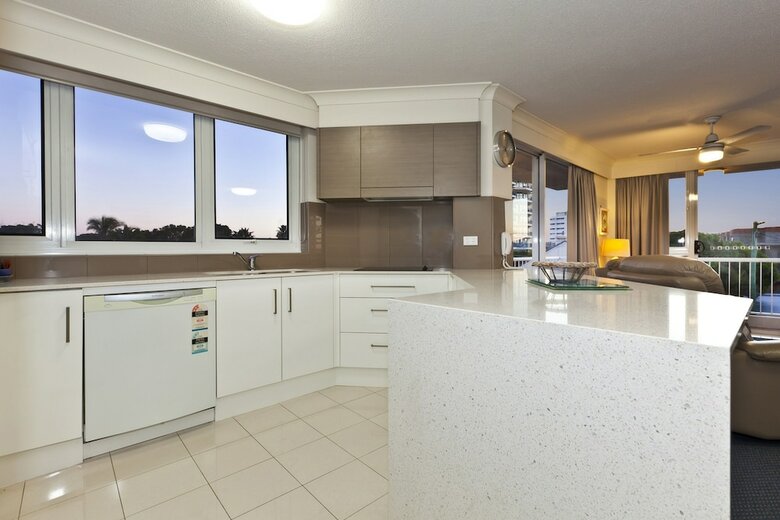Apartamentos Meridian Tower