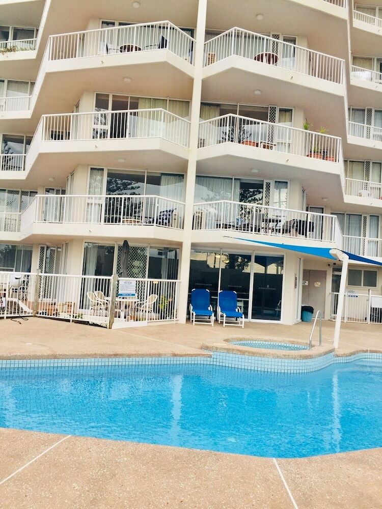 Apartamentos Meridian Tower