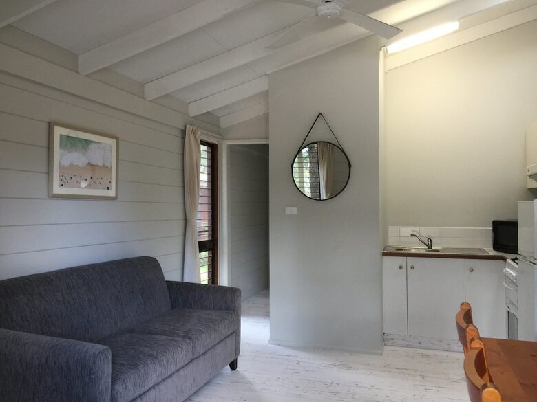 Cabana Shelly Beach Holiday Park