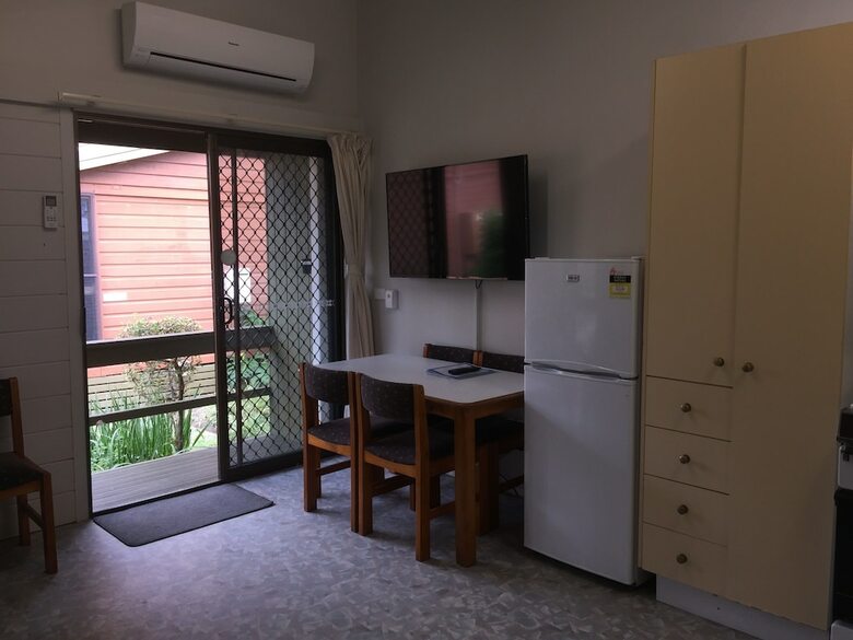 Cabana Shelly Beach Holiday Park