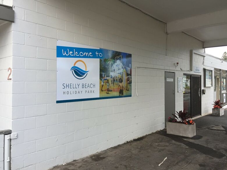 Cabana Shelly Beach Holiday Park