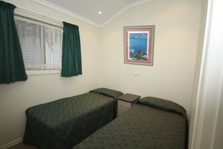 Cabana Brisbane Gateway Resort